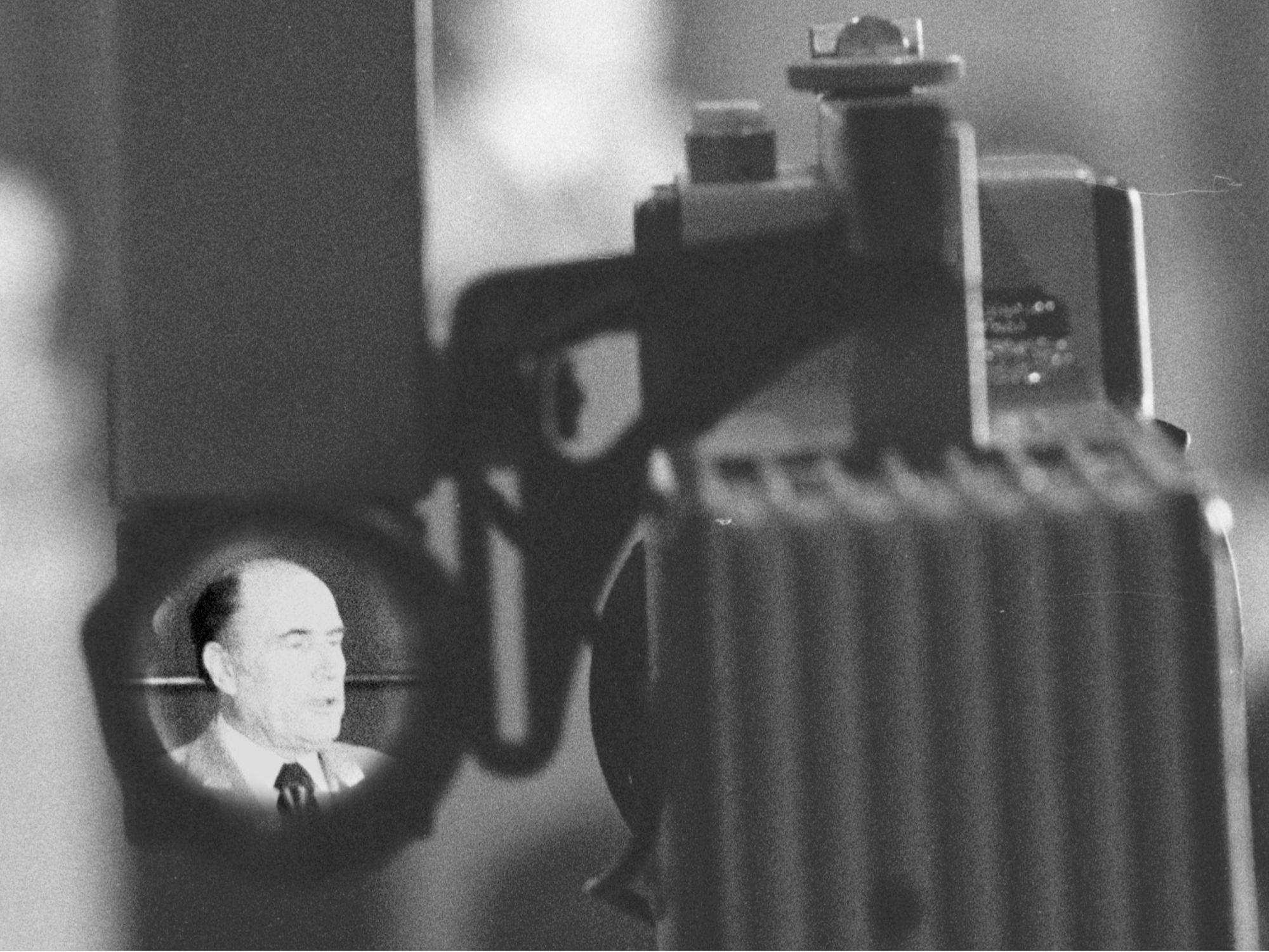 Archives audiovisuelles et histoire politique : le Parti socialiste à travers le fonds de la Fondation Jean‑Jaurès